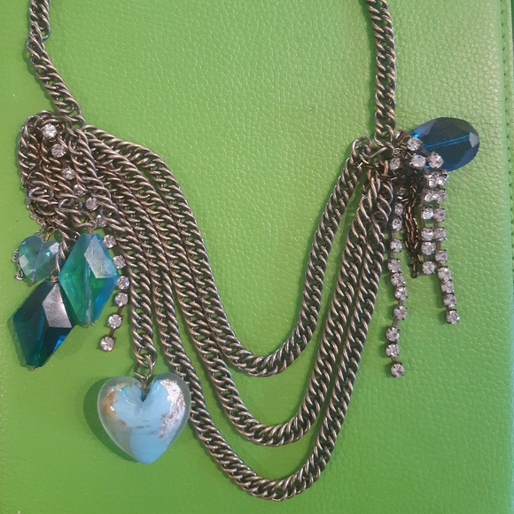 Silver Tone Chain Necklace - Picture 2 of 4